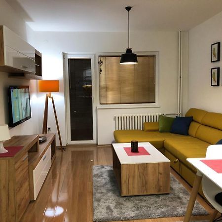 Ole Apartment I - In The City Center สโกเปีย ภายนอก รูปภาพ